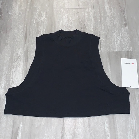Lululemon Crop Tank - Picture 2 of 4